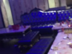 -金碧辉煌商务量贩式KTV(东坑三横路店)