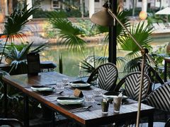 -喜洲吧·江畔老船厂·庭院餐厅(喜临院店)