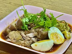 -马里奥明星猪脚饭