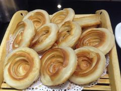 -闫府私房菜·百年鲁菜(恒隆店)