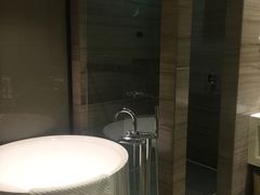 -珠海棕泉水疗酒店(拱北口岸高铁站店)