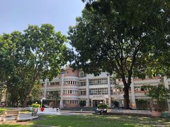 -广东外语外贸大学(白云山校区)