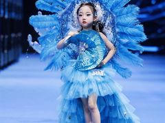 -翎秀服装模特