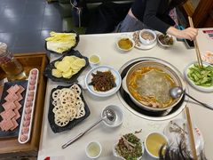 -土连锅·现熬养生汤锅(梁家巷店)