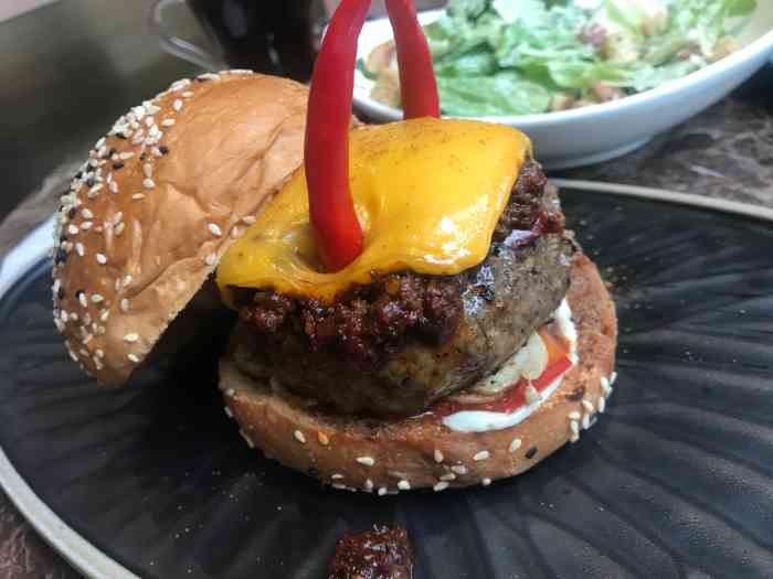 letsburgerplus61非常创意汉堡(三里屯店)-"最爱他们家的薯条和