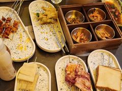 -河坝烧烤串城(金达莱店)