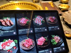 霜降西冷-铭牛烧肉·和牛海鲜自助(高新月牙湖店)