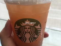 冰摇桃桃乌龙茶-星巴克(来福士2F店)