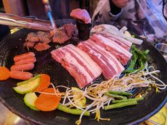 -豚豚家돈돈가韩国锅盖烤肉(新北万达店)