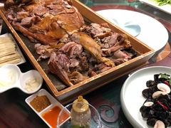 -九十九顶毡房(阜石路店)