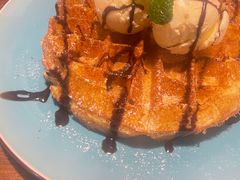 -蓝壁虎咖啡酒馆