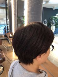 -意廊 Hair Salon