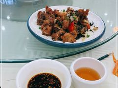 -巨元河鲜酒楼·清远特色菜名店(英德店)