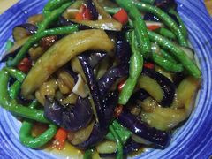 -严记小天府酸菜鱼(西四路店)