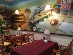 -芭莉与彩虹西餐厅(成都合生汇店)