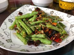 干锅豆角-口口香小吃店