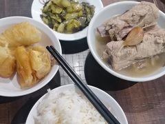 -松發肉骨茶(牛车水店)