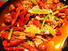 -沪小胖小龙虾(淮海中路旗舰店)