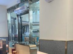 -小杨生煎(金山百联购物中心3楼店)