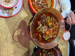 -老闵田螺馆·南昌特色小炒(梦时代店)
