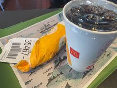 -麦当劳(假日广场店)