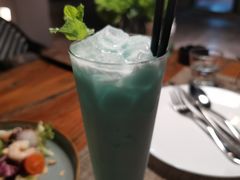 -喜洲吧·江畔老船厂·庭院餐厅(喜临院店)