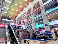 -香江家居品牌工厂批发城