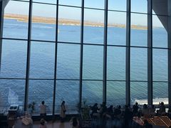 -抱抱地球咖啡馆(国家海洋博物馆店)