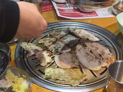 -老炉家木炭烤肉(长江国际店)