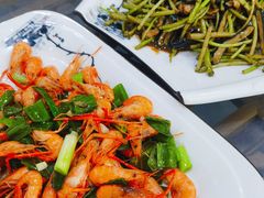 葱炒河虾-广迎居老正兴菜馆