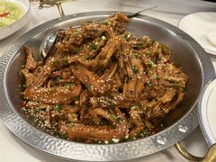 经典中翅鸭爪爪-张大师鸭爪爪特色干锅(南湖店)