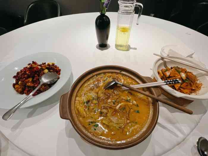 青禾餐厅(华侨城生态园店)-"昨天中午和朋友在这家餐厅吃的午饭,感觉