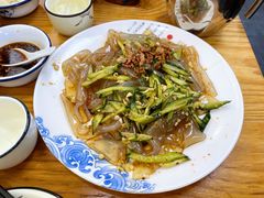 炒肉拌拉皮-忠林杀猪菜(凤台小区店)