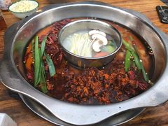 -周幺妹重庆老火锅(银泰城总店)