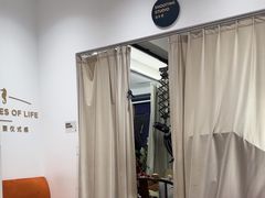 -海马体照相馆(万菱汇店)