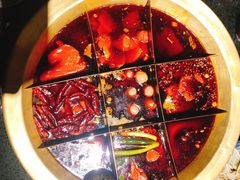 鸿运九宫格火锅-大味老火锅City店