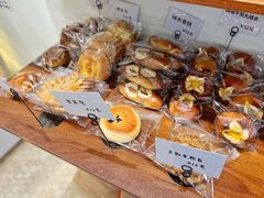 -雀食面包店(钟楼店)