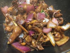 -胡须佬鸡煲四季火锅店(石厦西村直营店)