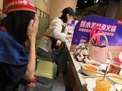 -海底捞火锅(八佰伴店)