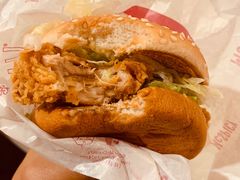麦辣鸡腿堡套餐-麦当劳(北京南站店)