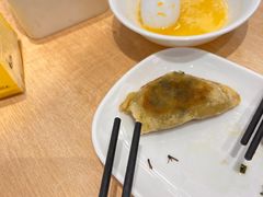 -李与白包子铺(桐梓林店)