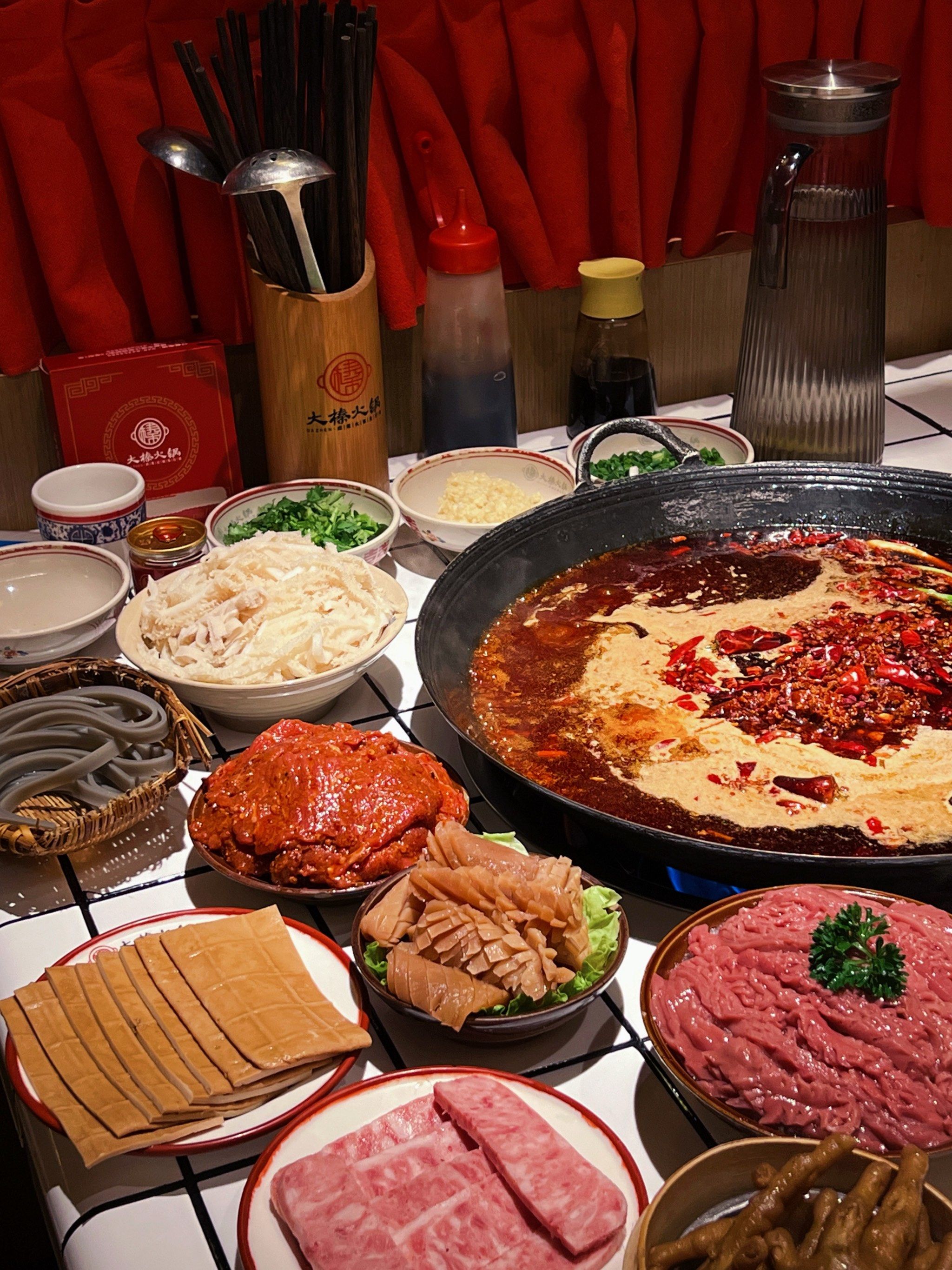 到太古里的可以试试这家火锅,老成都味儿的锅底