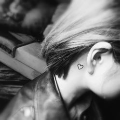 -SNOW TATTOO STUDIO