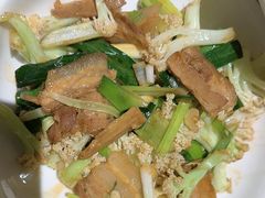 -关东小磨东北菜(上海长风大悦城店)