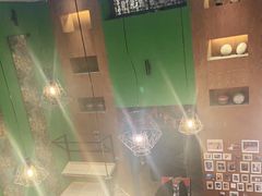 -香巴拉云南餐厅(华莱坞店)