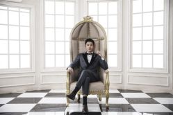 欧美时尚-巴黎婚纱摄影工作室