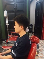 -豪帅男士理容馆