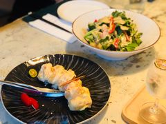 招牌沙汁大虾球-T館·花园艺术餐厅