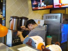 -CoCo都可(湖滨银泰店B区店)