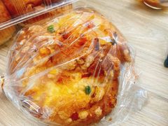 新品肉松面包-白玉兰食品(汇联商厦店)